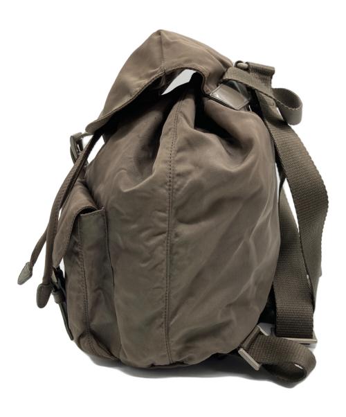 PRADA（プラダ）PRADA (プラダ) ナイロンリュック グレーの古着・服飾アイテム