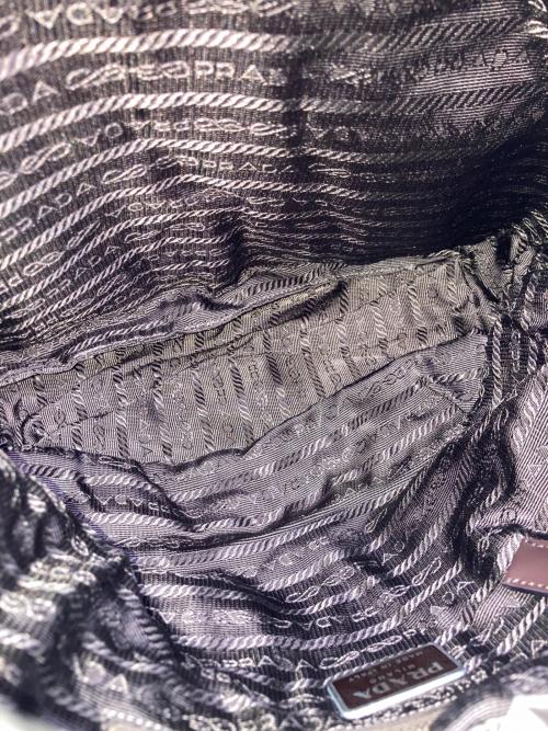 PRADA（プラダ）PRADA (プラダ) ナイロンリュック グレーの古着・服飾アイテム