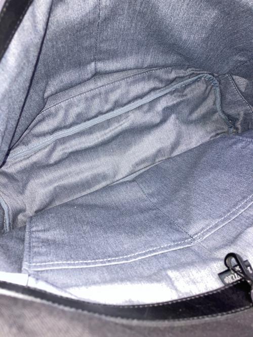 PORTER（ポーター）PORTER (ポーター) メッセンジャーバッグ ブラックの古着・服飾アイテム