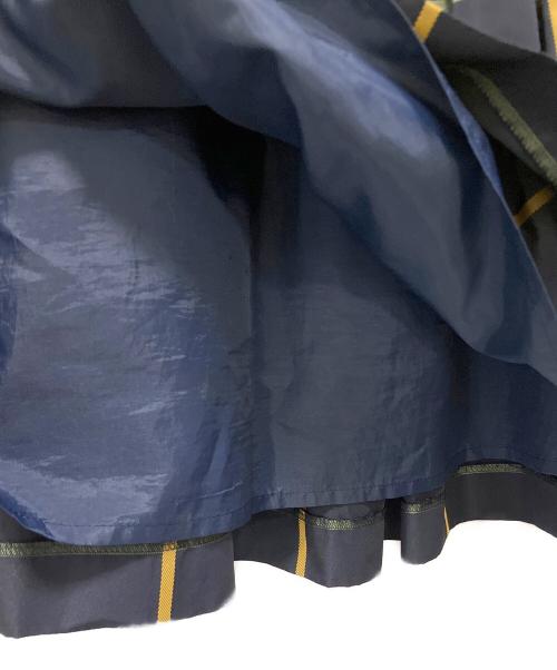 BURBERRY BLUE LABEL（バーバリー ブルー レーベル）BURBERRY BLUE LABEL (バーバリー ブルー レーベル) チェックスカート ネイビー×カーキ サイズ:36の古着・服飾アイテム