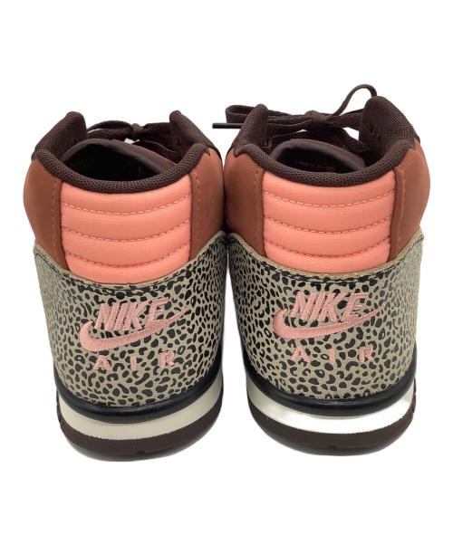 NIKE（ナイキ）NIKE (ナイキ) ローカットスニーカー ブラウン Earth and Dusty Peach サイズ:26cmの古着・服飾アイテム