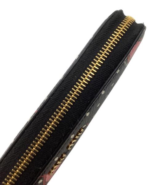 MIU MIU（ミュウミュウ）MIU MIU (ミュウミュウ) 長財布 ブラックの古着・服飾アイテム
