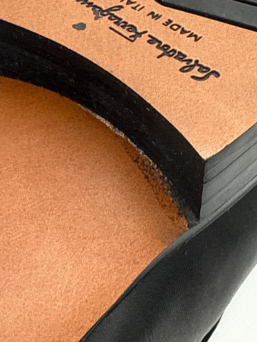 Salvatore Ferragamo（サルヴァトーレ フェラガモ）Salvatore Ferragamo (サルヴァトーレ フェラガモ) ビットローファー ブラック サイズ:43の古着・服飾アイテム