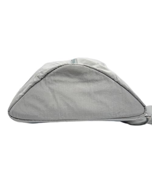 CAMPER（カンペール）CAMPER (カンペール) リュック グレーの古着・服飾アイテム