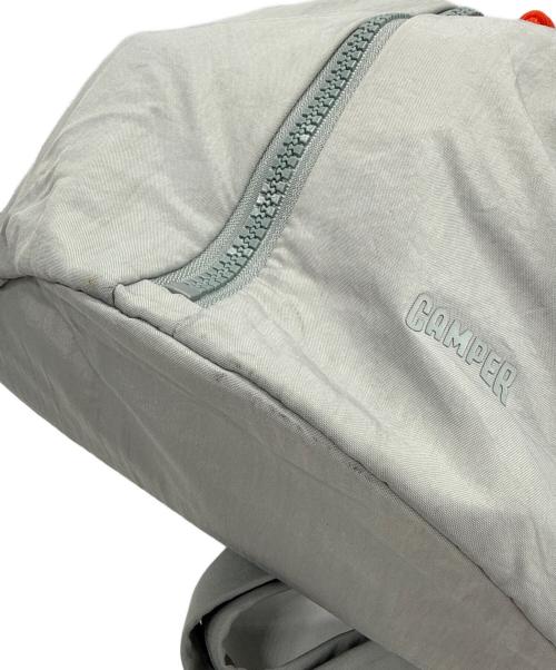 CAMPER（カンペール）CAMPER (カンペール) リュック グレーの古着・服飾アイテム