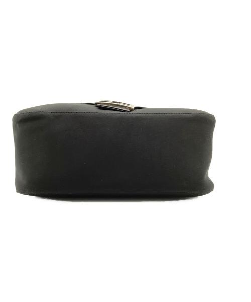 FENDI（フェンディ）FENDI (フェンディ) ショルダーバッグ ブラックの古着・服飾アイテム