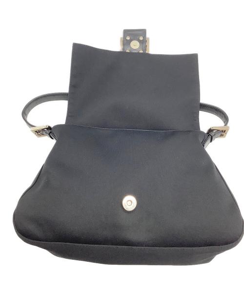 FENDI（フェンディ）FENDI (フェンディ) ショルダーバッグ ブラックの古着・服飾アイテム