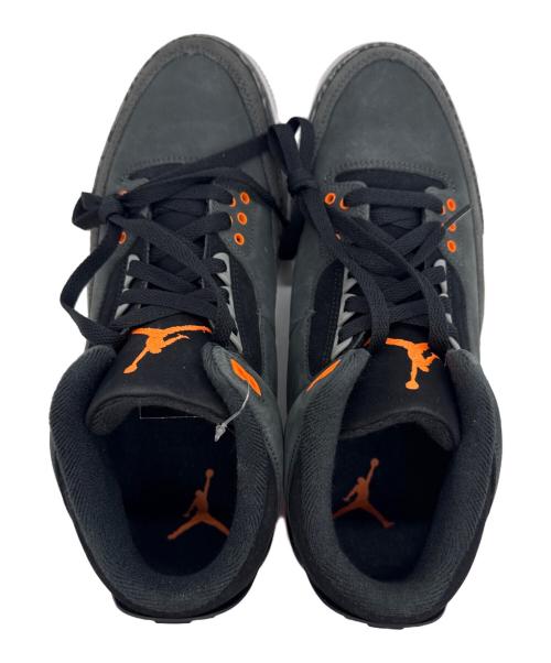 NIKE（ナイキ）NIKE (ナイキ) ハイカットスニーカー グレー×オレンジ サイズ:27.5cm 未使用品の古着・服飾アイテム