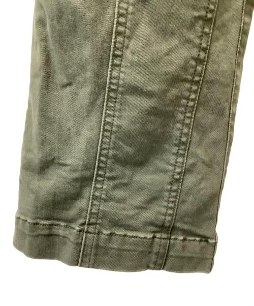 FORSOMEONE（フォーサムワン）FORSOMEONE (フォーサムワン) ギミックパンツ カーキ サイズ:46の古着・服飾アイテム