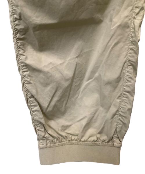 STONE ISLAND（ストーンアイランド）STONE ISLAND (ストーンアイランド) ナイロンカーゴパンツ ベージュ サイズ:30の古着・服飾アイテム