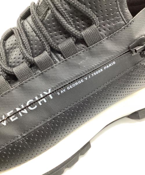 GIVENCHY（ジバンシィ）GIVENCHY (ジバンシィ) スペクトル ローランナー ブラック×ホワイト サイズ:42の古着・服飾アイテム