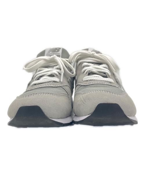 NEW BALANCE（ニューバランス）NEW BALANCE (ニューバランス) スニーカー ライトグレー サイズ:25cmの古着・服飾アイテム