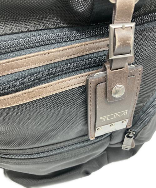 TUMI（トゥミ）TUMI (トゥミ) リュック ブラック×ブラウンの古着・服飾アイテム