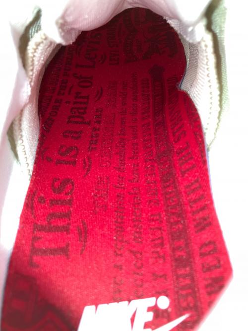 NIKE（ナイキ）NIKE (ナイキ) LEVI'S (リーバイス) AIR MAX 95 OG アイボリー×ホワイト サイズ:28.5cmの古着・服飾アイテム
