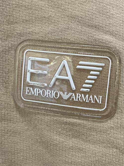 EA7（イーエーセブン）EA7 (イーエーセブン) スウェット ベージュ サイズ:Mの古着・服飾アイテム