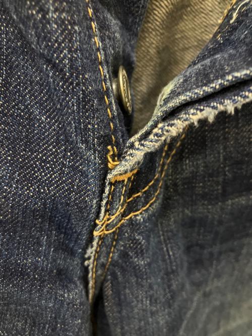 LEVI'S（リーバイス）LEVI'S (リーバイス) デニムパンツ インディゴ サイズ:W30×L32の古着・服飾アイテム