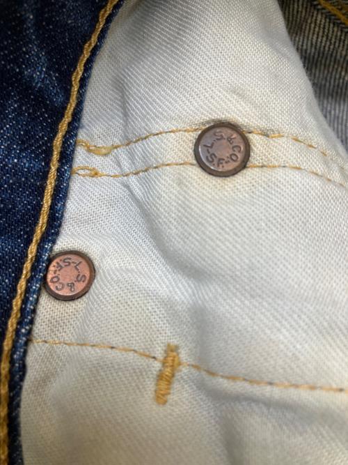 LEVI'S（リーバイス）LEVI'S (リーバイス) デニムパンツ インディゴ サイズ:W30×L32の古着・服飾アイテム