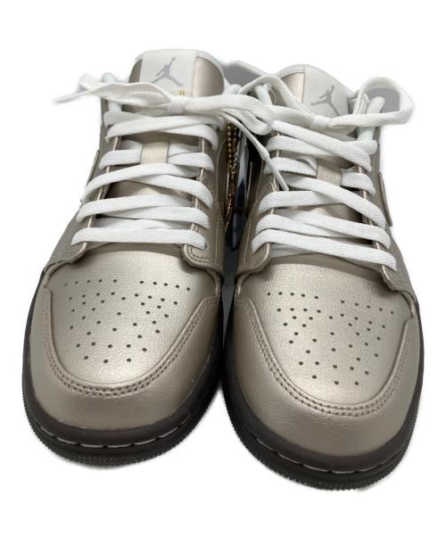 NIKE（ナイキ）NIKE (ナイキ) ローカットスニーカー ゴールド サイズ:26.5cm 未使用品の古着・服飾アイテム