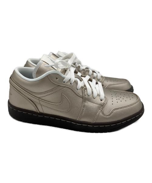 NIKE（ナイキ）NIKE (ナイキ) ローカットスニーカー ゴールド サイズ:26.5cm 未使用品の古着・服飾アイテム