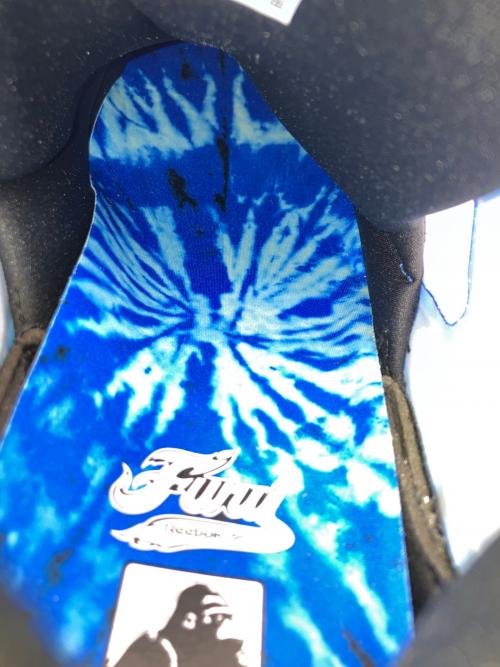 REEBOK（リーボック）REEBOK (リーボック) X-LARGE (エクストララージ) ATMOS (アトモス) INSTAPUMP FURY 94 TIE-DYE ブラック×ブルー サイズ:29cmの古着・服飾アイテム