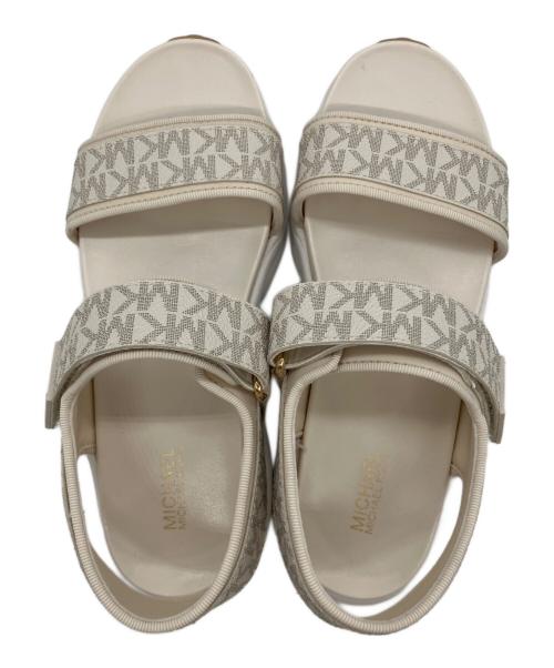 MICHAEL KORS（マイケル・コース）MICHAEL KORS (マイケル・コース) サンダル　KATRINA アイボリー サイズ:6.5Mの古着・服飾アイテム