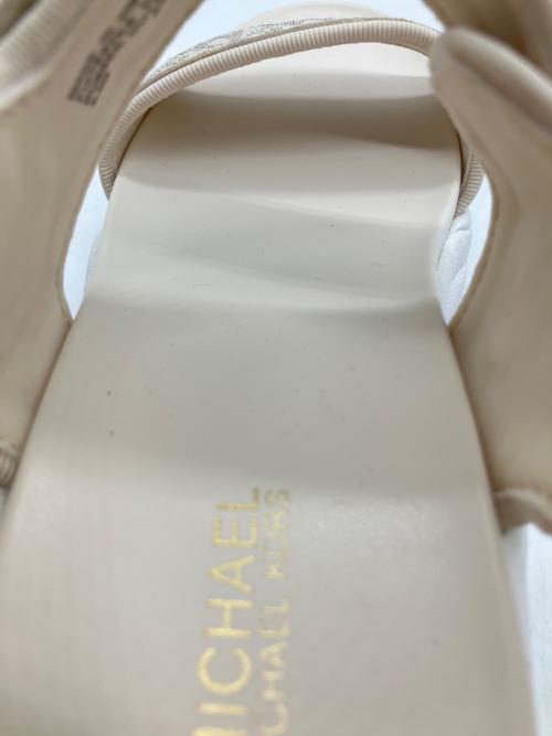 MICHAEL KORS（マイケル・コース）MICHAEL KORS (マイケル・コース) サンダル　KATRINA アイボリー サイズ:6.5Mの古着・服飾アイテム