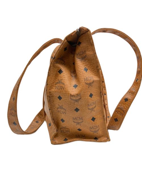 MCM（エムシーエム）MCM (エムシーエム) トートバッグ キャメルの古着・服飾アイテム