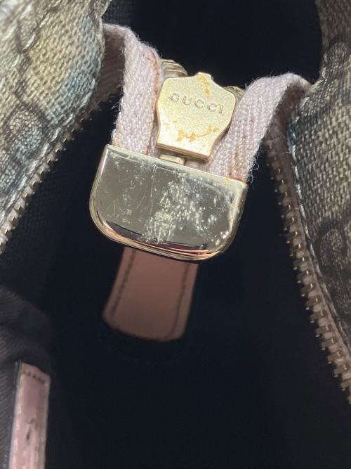 GUCCI（グッチ）GUCCI (グッチ) メッセンジャーバッグ　GGスプリームの古着・服飾アイテム
