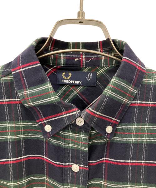 FRED PERRY（フレッドペリー）FRED PERRY (フレッドペリー) シャツワンピース ブラック×グリーン サイズ:36の古着・服飾アイテム