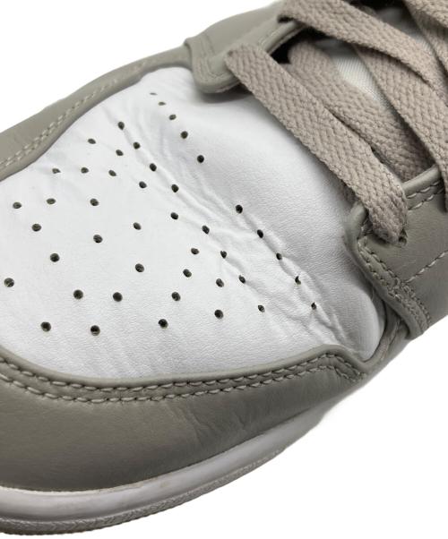 NIKE（ナイキ）NIKE (ナイキ) AIR JORDAN 1 MID ホワイト×グレー サイズ:28cmの古着・服飾アイテム
