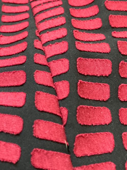 ISSEY MIYAKE（イッセイミヤケ）ISSEY MIYAKE (イッセイミヤケ) ワイドパンツ ボルドー サイズ:2の古着・服飾アイテム