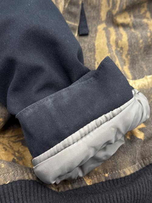 Columbia（コロンビア）Columbia (コロンビア) フーディーブルゾン カーキ×ブラック サイズ:Mの古着・服飾アイテム