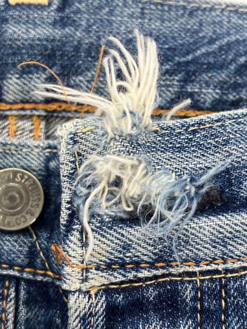 LEVI'S（リーバイス）LEVI'S (リーバイス) デニムパンツ　1966年モデル 501XX復刻 インディゴ サイズ:W36の古着・服飾アイテム