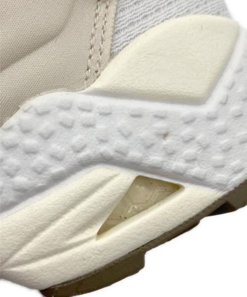 REEBOK（リーボック）REEBOK (リーボック) INSTAPUMP FURY 95 アイボリー×ベージュ サイズ:27.5cmの古着・服飾アイテム