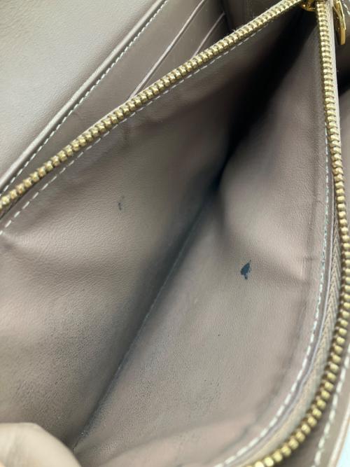 LOUIS VUITTON（ルイ ヴィトン）LOUIS VUITTON (ルイ ヴィトン) ポルトフォイユ・サラ ゴールドの古着・服飾アイテム
