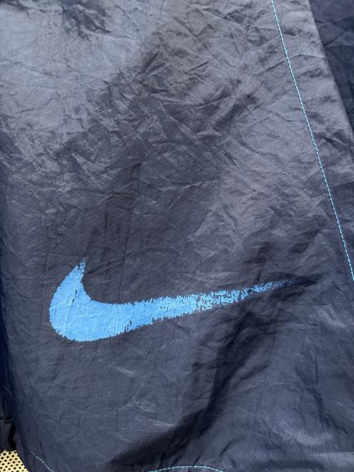NIKE（ナイキ）NIKE (ナイキ) 【古着】 マウンテンパーカー ネイビー サイズ:Mの古着・服飾アイテム