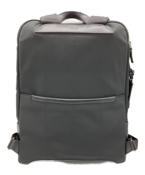 TUMI（トゥミ）TUMI (トゥミ) バックパック カーキ×ブラックの古着・服飾アイテム