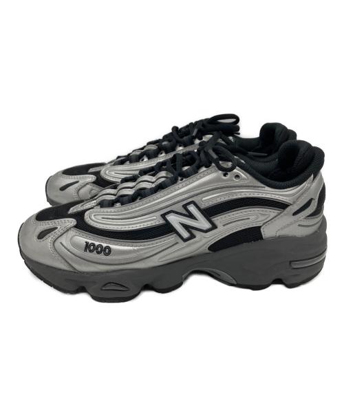 NEW BALANCE（ニューバランス）NEW BALANCE (ニューバランス) ローカットスニーカー ブラック×シルバー サイズ:24.5cmの古着・服飾アイテム