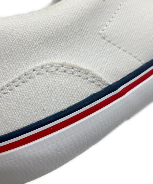 LACOSTE（ラコステ）LACOSTE (ラコステ) キャンバススニーカー ホワイト サイズ:25cmの古着・服飾アイテム