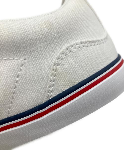 LACOSTE（ラコステ）LACOSTE (ラコステ) キャンバススニーカー ホワイト サイズ:25cmの古着・服飾アイテム