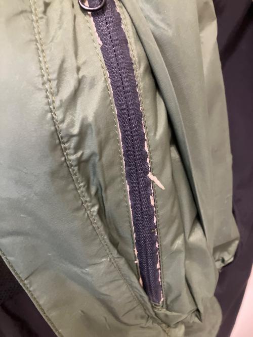 THE NORTH FACE（ザ ノース フェイス）THE NORTH FACE (ザ ノース フェイス) マウンテンパーカー グリーン サイズ:不明の古着・服飾アイテム