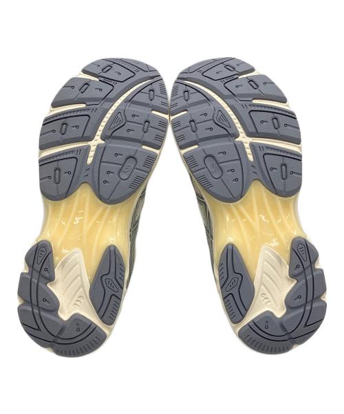 asics（アシックス）asics (アシックス) ローカットスニーカー ホワイト×グレー サイズ:26.5cm 未使用品の古着・服飾アイテム