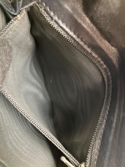 CHANEL（シャネル）CHANEL (シャネル) 2つ折り財布 ブラックの古着・服飾アイテム