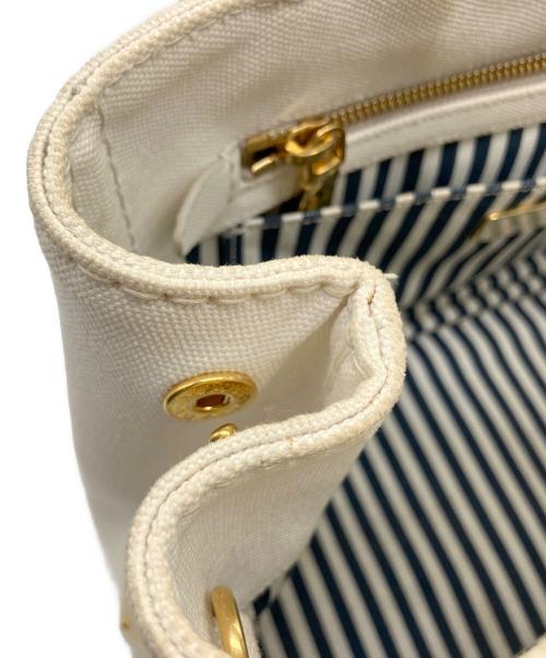 PRADA（プラダ）PRADA (プラダ) トートバッグ ホワイトの古着・服飾アイテム