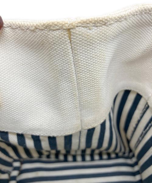 PRADA（プラダ）PRADA (プラダ) トートバッグ ホワイトの古着・服飾アイテム