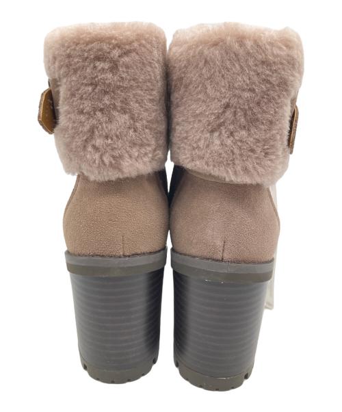 UGG（アグ）UGG (アグ) ショートブーツ ベージュ サイズ:25cmの古着・服飾アイテム