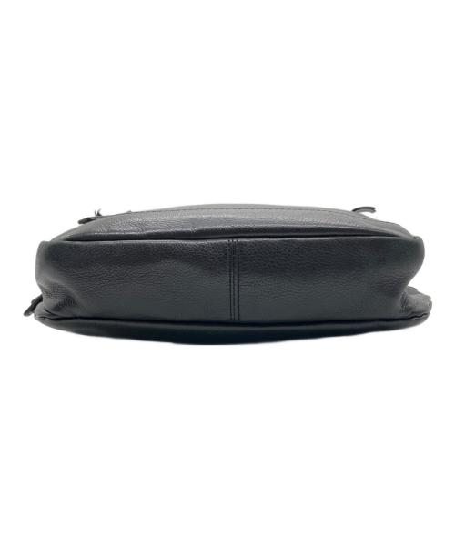 BURBERRY BLACK LABEL（バーバリーブラックレーベル）BURBERRY BLACK LABEL (バーバリーブラックレーベル) レザーショルダーバッグ ブラックの古着・服飾アイテム