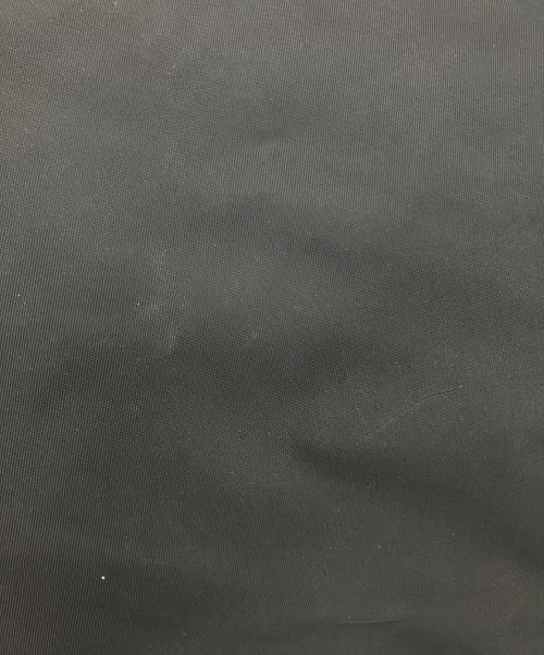 PRADA（プラダ）PRADA (プラダ) ナイロンショルダーバッグ ブラックの古着・服飾アイテム