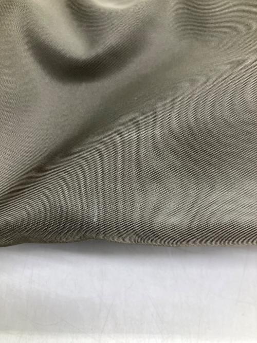 PRADA（プラダ）PRADA (プラダ) 2WAYショルダーバッグ カーキの古着・服飾アイテム