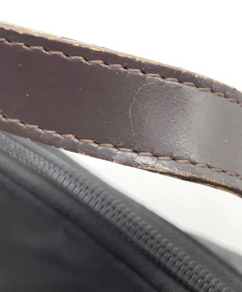 BURBERRY BLUE LABEL（バーバリー ブルー レーベル）BURBERRY BLUE LABEL (バーバリー ブルー レーベル) ワンショルダーバッグ ブラックの古着・服飾アイテム